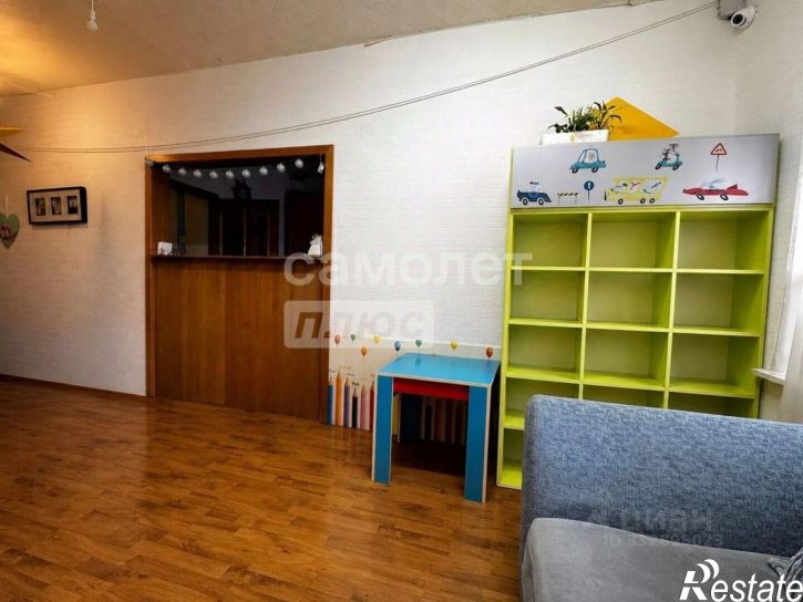 4-комн квартира ул Цюрупы, 130,  д. 130