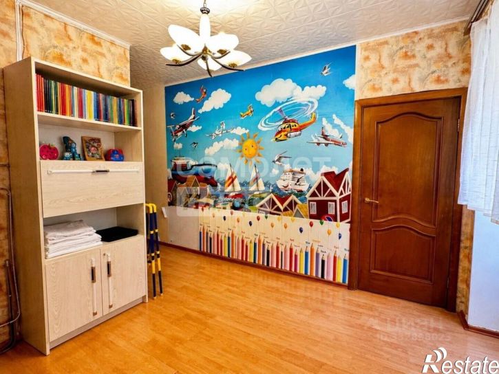 4-комн квартира ул Цюрупы, 130,  д. 130