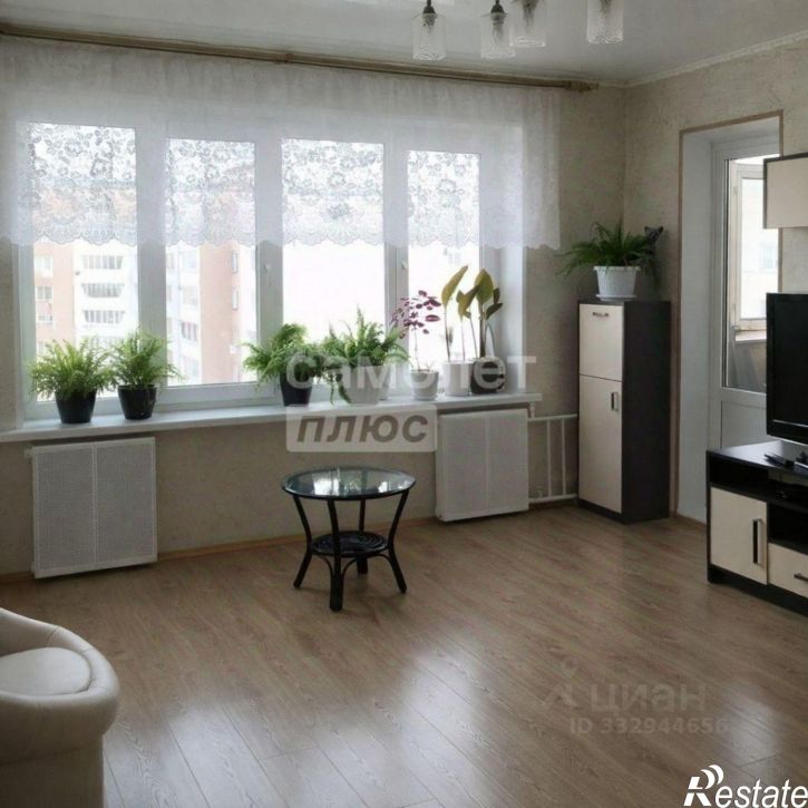 3-комн квартира ул Юрия Гагарина, 1 1,  д. 1 1,  к. 1