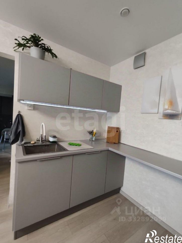 3-комн квартира ул Софьи Перовской, 24а,  д. 24а