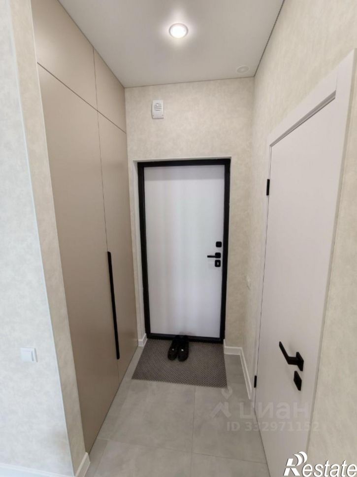 2-комн квартира ул Авроры, 18/1,  д. 18/1