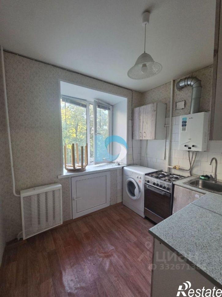 3-комн квартира ул Айская, 80,  д. 80