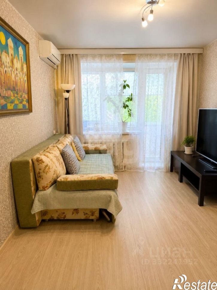 3-комн квартира ул Комсомольская, 12,  д. 12