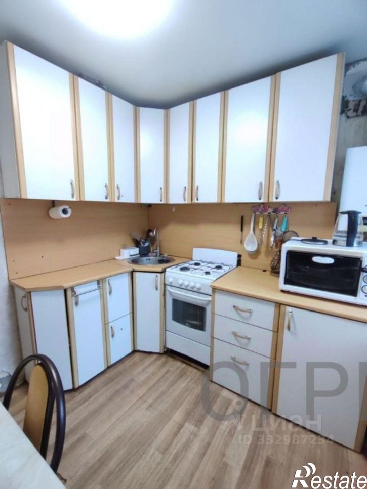 2-комн квартира ул 50-летия Октября, 18,  д. 18