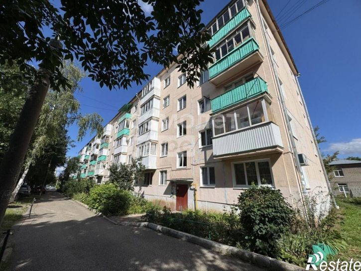 2-комн квартира пр-кт Октября, 134/2,  д. 134/2