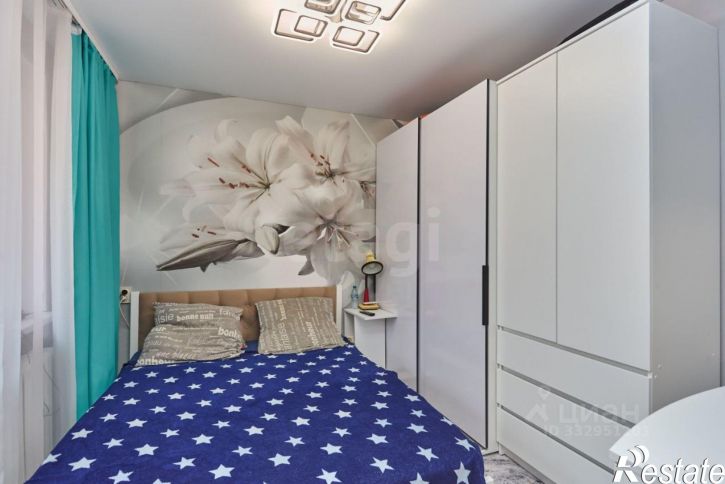 3-комн квартира ул Красина, 15,  д. 15