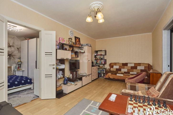 3-комн квартира ул Красина, 15,  д. 15