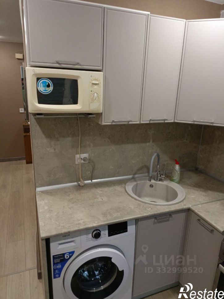 2-комн квартира Российская улица, 96/1,  д. 96/1