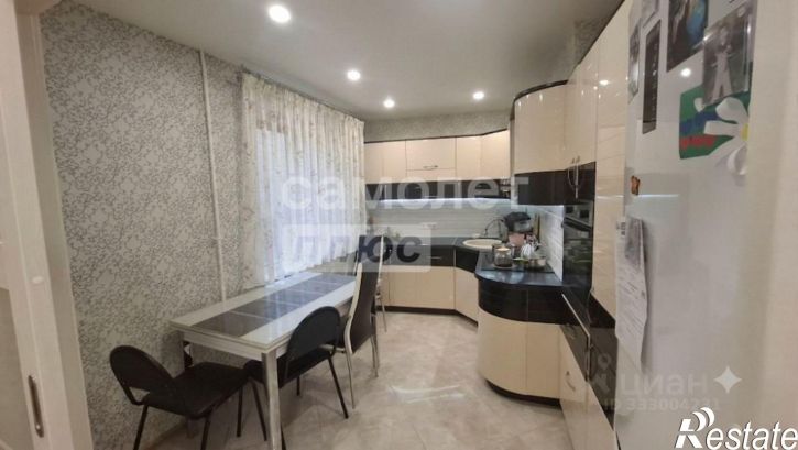 3-комн квартира ул Караидельская, 4,  д. 4