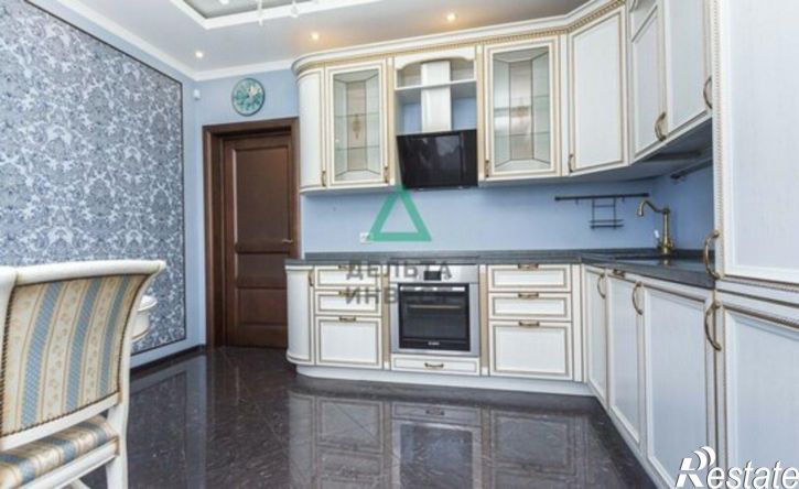 4-комн квартира ул Российская, 60,  д. 60