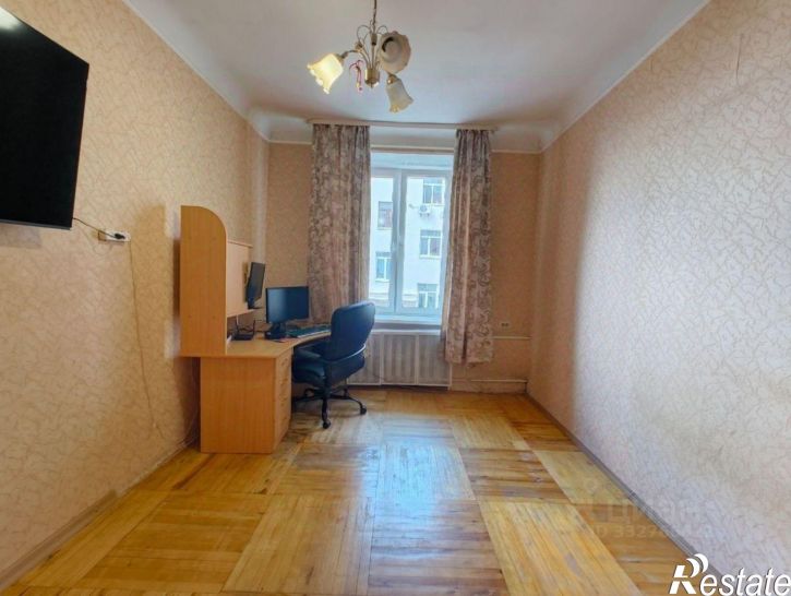 3-комн квартира ул 50 лет СССР, 37,  д. 37