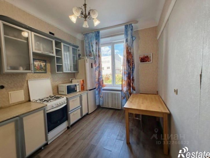 3-комн квартира ул 50 лет СССР, 37,  д. 37