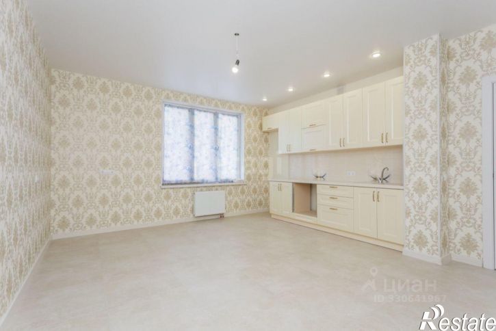 2-комн квартира ул Евгения Столярова, 6а,  д. 6а