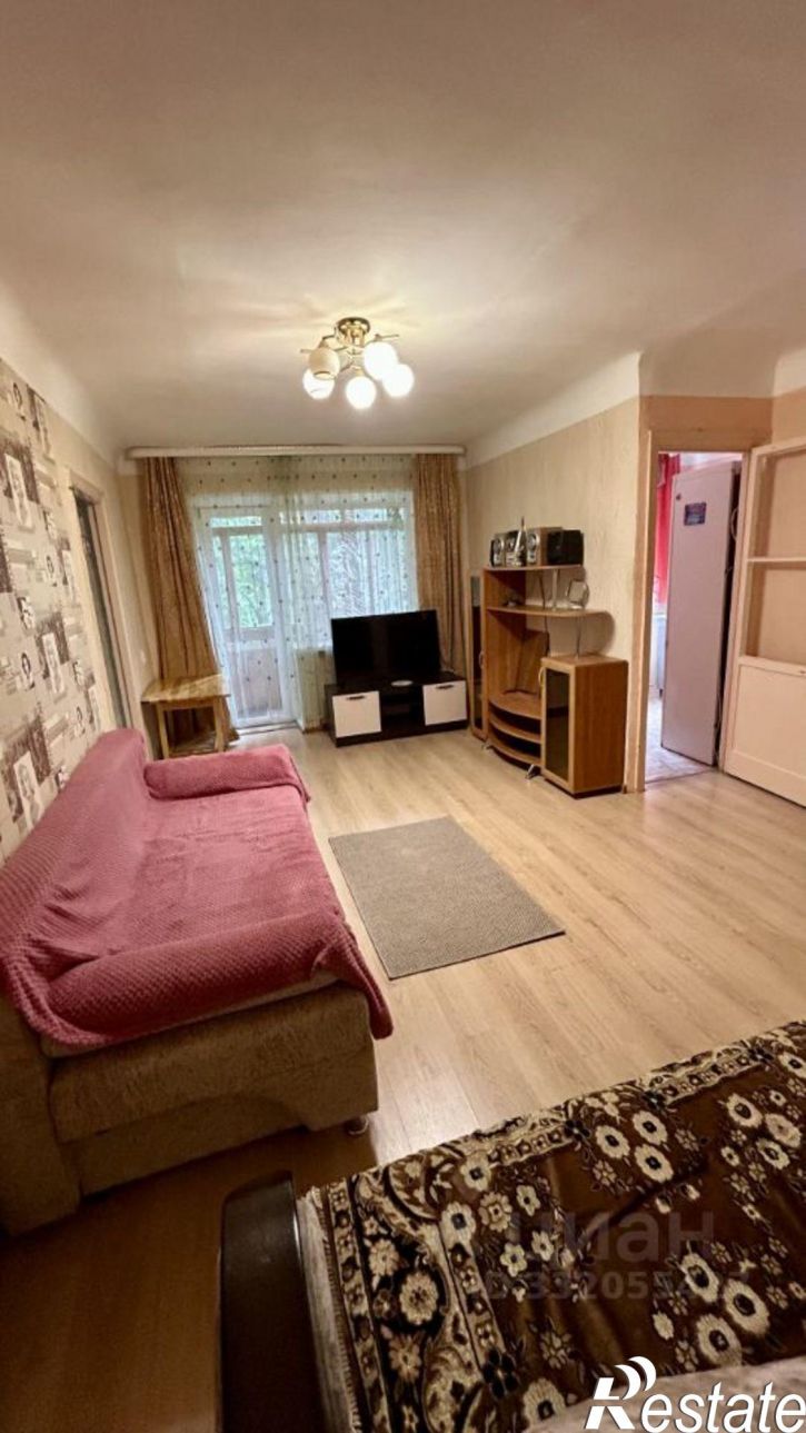 2-комн квартира пр-кт Октября, 84/3,  д. 84/3