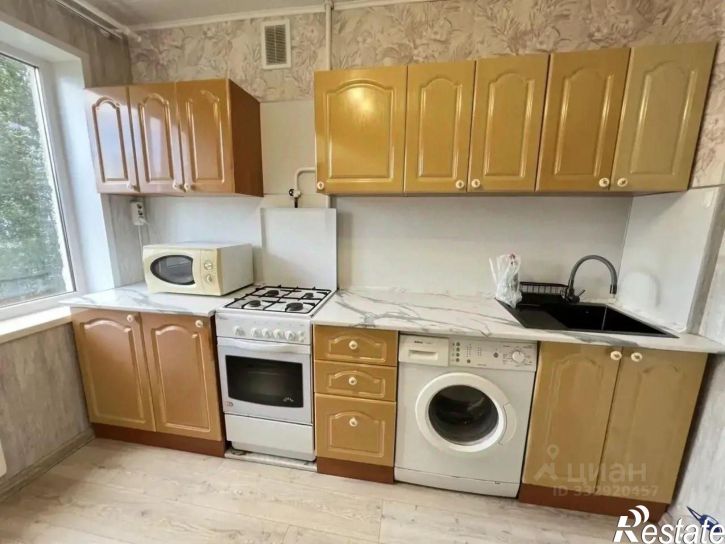 2-комн квартира улица Маршала Жукова, 17Д,  д. 17Д