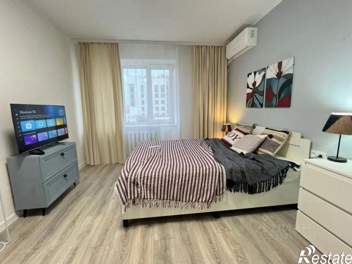 2-комн квартира улица Карла Маркса, 49/1,  д. 49/1