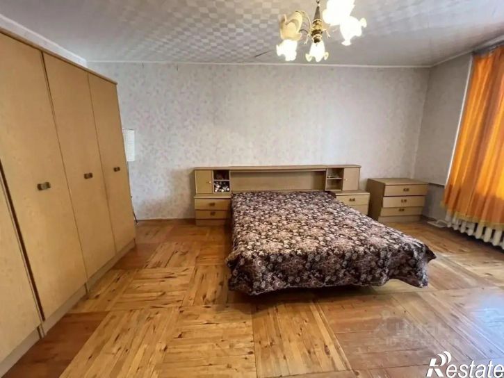 3-комн квартира улица Султанова, 24,  д. 24