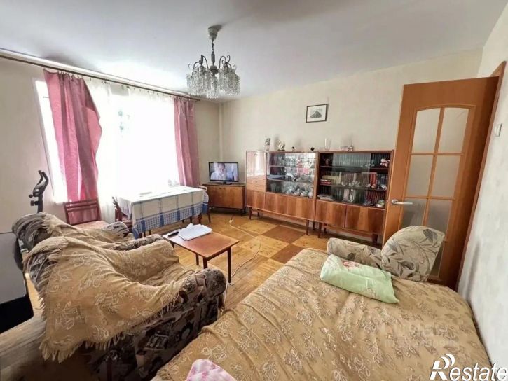 3-комн квартира улица Султанова, 24,  д. 24