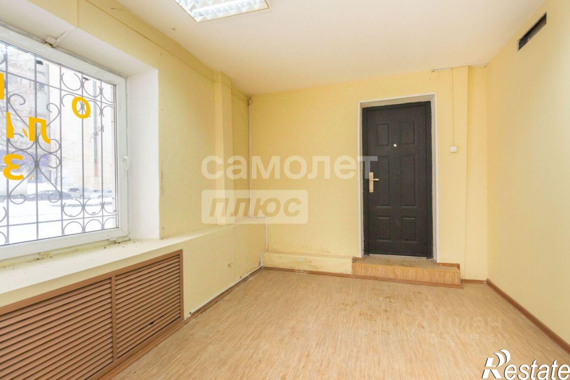 Купить торговое помещение за 8 138 260 рублей на ул Генерала Горбатова, 7