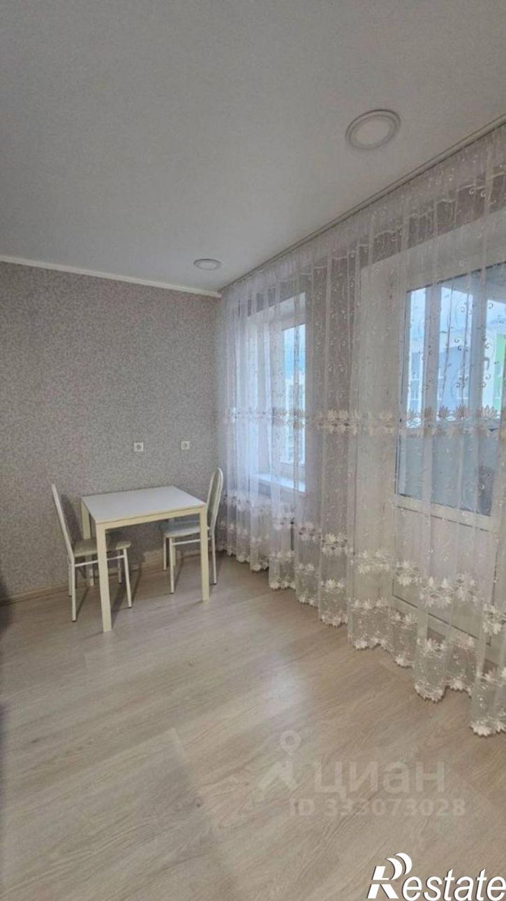 1-комн квартира ул Генерала Ишбулатова, 8/2,  д. 8/2