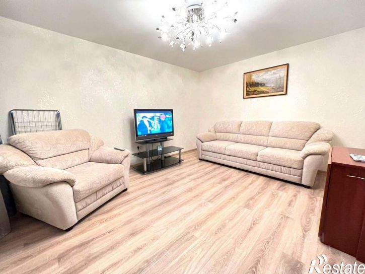 2-комн квартира ул Степана Кувыкина, 37,  д. 37
