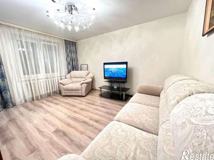 2-комн квартира ул Степана Кувыкина, 37,  д. 37