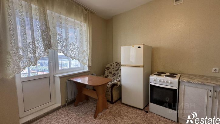 1-комн квартира ул Комарова, 8,  д. 8