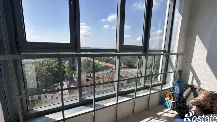 1-комн квартира ул Комарова, 8,  д. 8