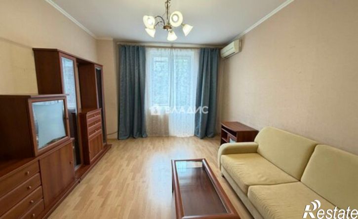 3-комн квартира пр-кт Октября, 9,  д. 9