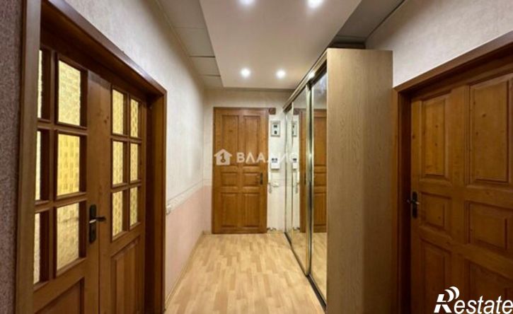 3-комн квартира пр-кт Октября, 9,  д. 9