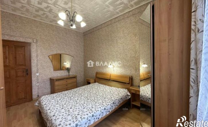 3-комн квартира пр-кт Октября, 9,  д. 9