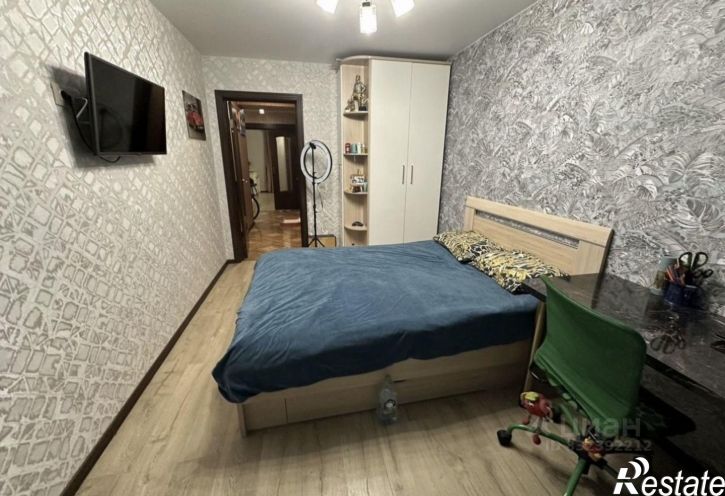 2-комн квартира ул Комарова, 8,  д. 8