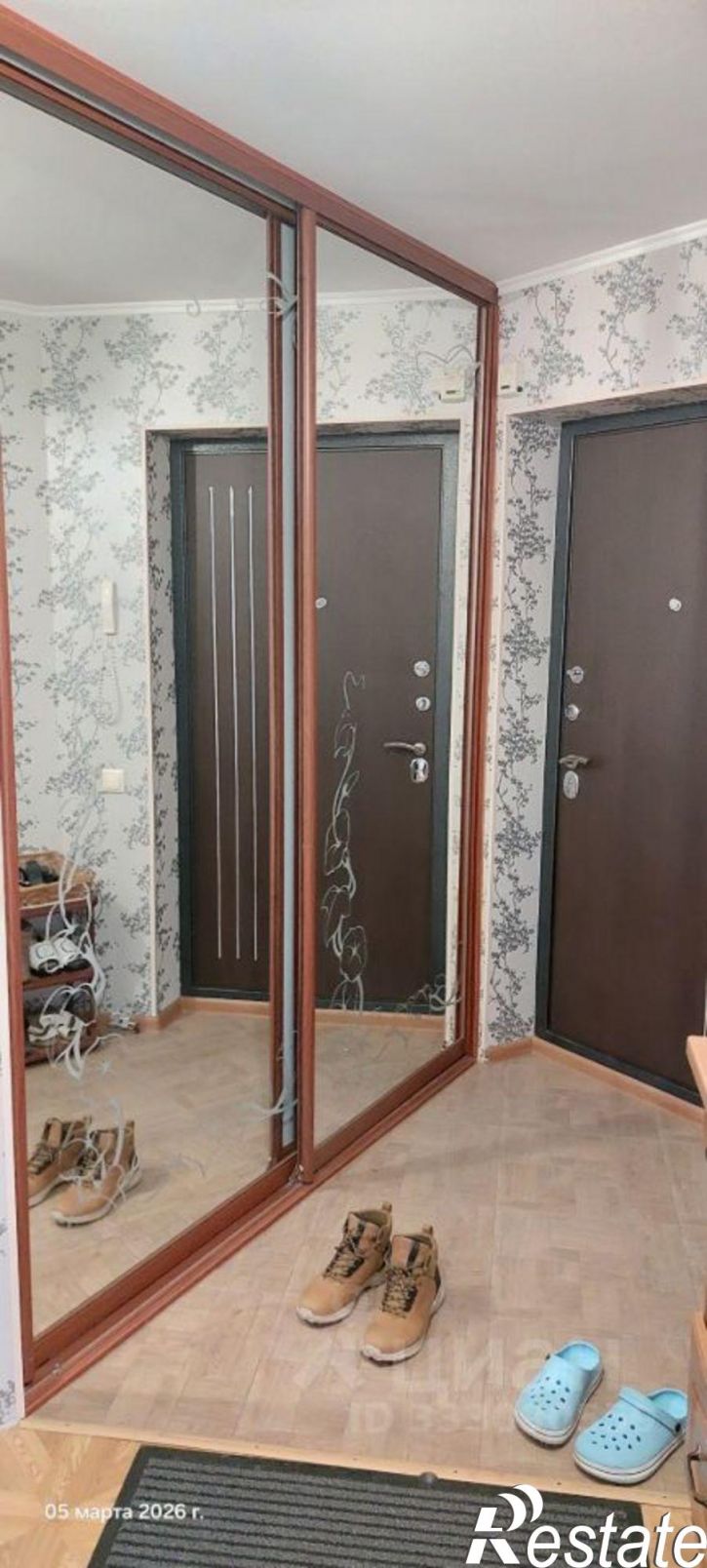 3-комн квартира ул Ахметова, 320/1,  д. 320/1