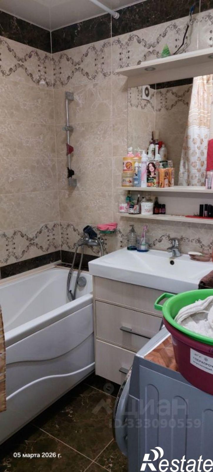 3-комн квартира ул Ахметова, 320/1,  д. 320/1