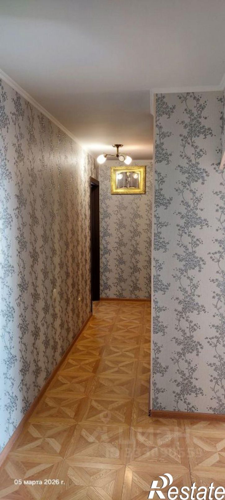 3-комн квартира ул Ахметова, 320/1,  д. 320/1