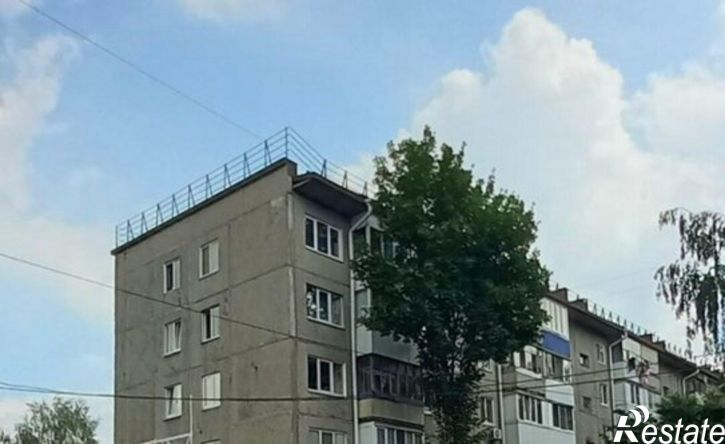 3-комн квартира ул Адмирала Ушакова, 56,  д. 56