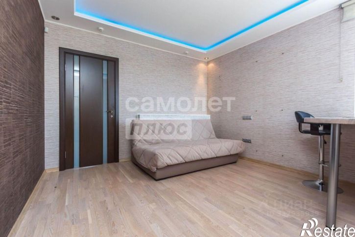 4-комн квартира Новомостовая улица, 8,  д. 8