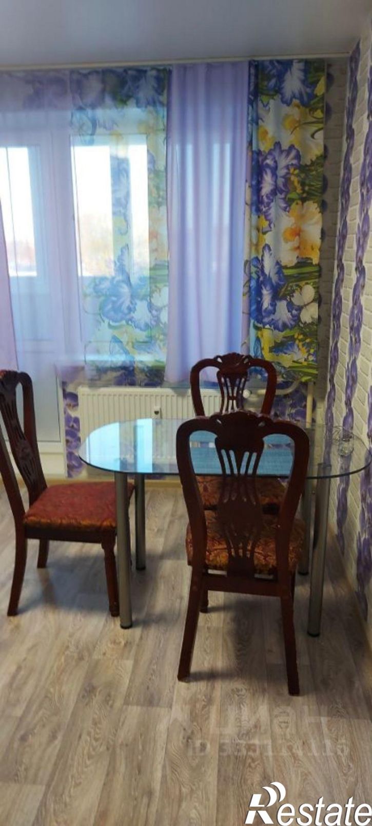 1-комн квартира ул Генерала Ишбулатова, 8,  д. 8