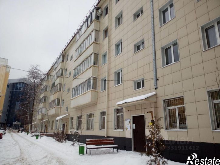 3-комн квартира ул Аксакова, 72,  д. 72