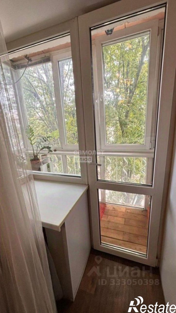 2-комн квартира ул Ульяновых, 21,  д. 21