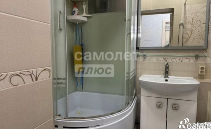 3-комн квартира ул Академика Сулейманова, 12,  д. 12