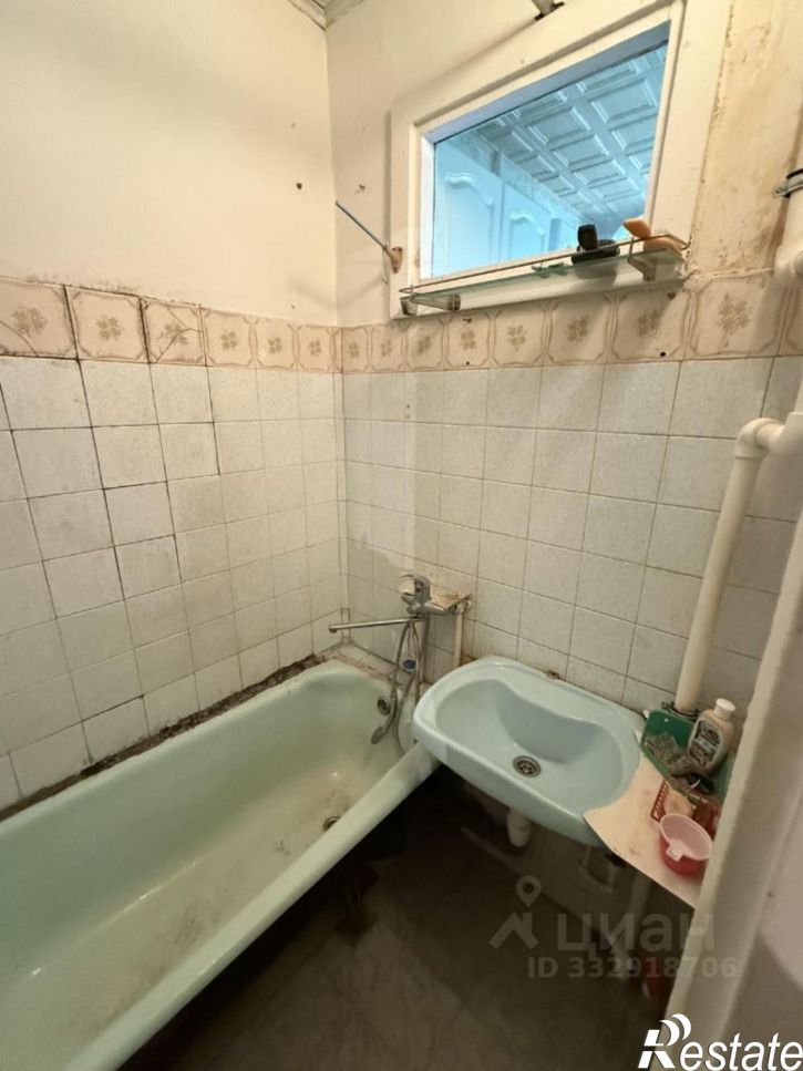 3-комн квартира ул Гафури, 4,  д. 4