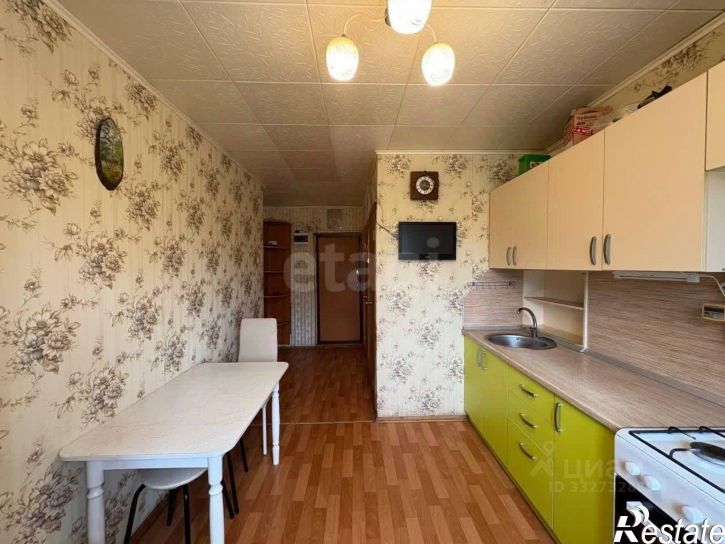 3-комн квартира Молодежный б-р, 5,  д. 5