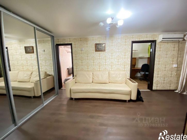 3-комн квартира б-р Славы, 18,  д. 18