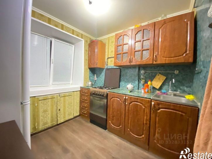3-комн квартира б-р Славы, 18,  д. 18