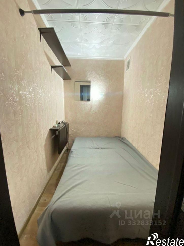 3-комн квартира б-р Славы, 18,  д. 18
