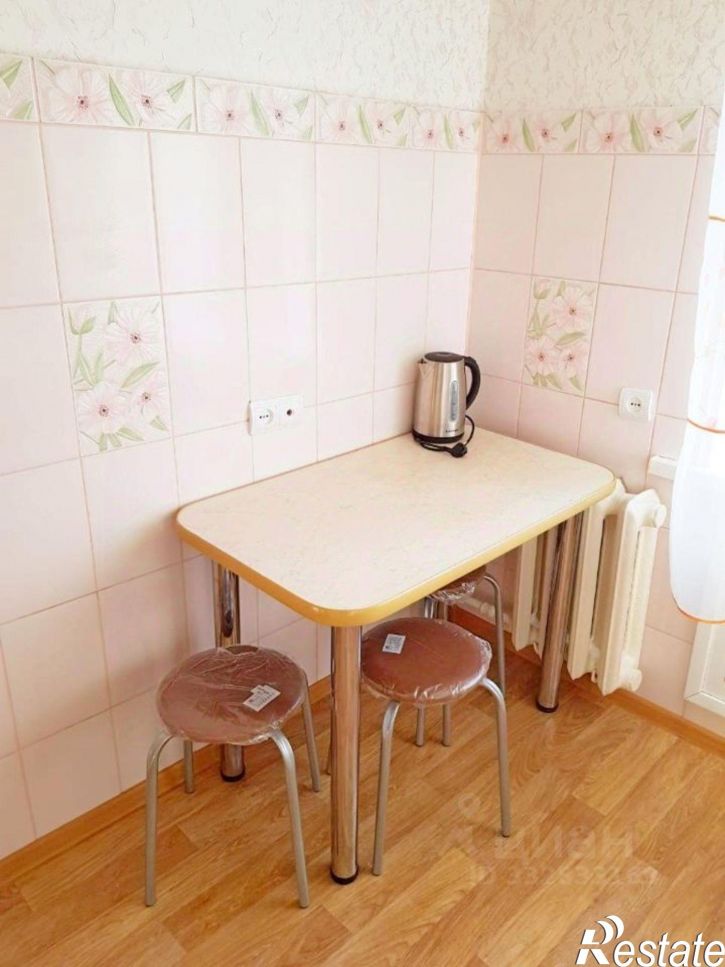1-комн квартира пр-кт Октября, 42а,  д. 42а