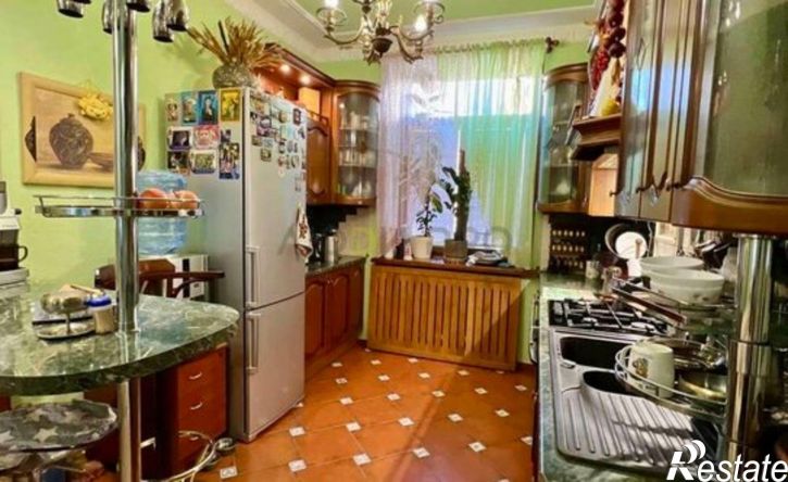 6-комн квартира ул Ульяновых, 37,  д. 37