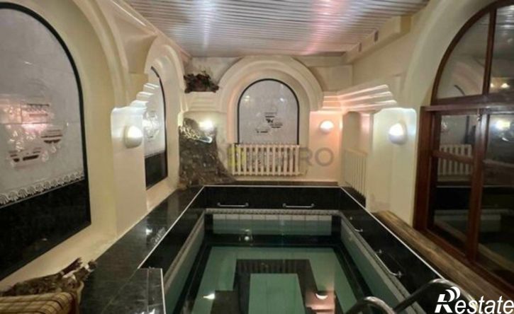 6-комн квартира ул Ульяновых, 37,  д. 37