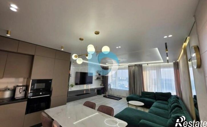 4-комн квартира ул Бехтерева, 10,  д. 10